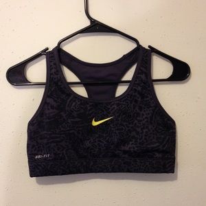 Nike dri fit sports bra