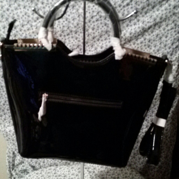 Purse - Picture 2 of 4