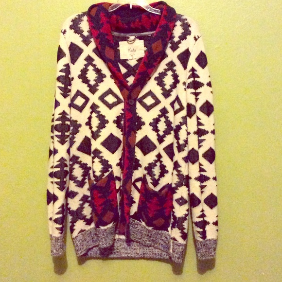 Patterned sweater