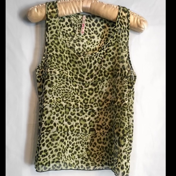 Cheetah print tank top