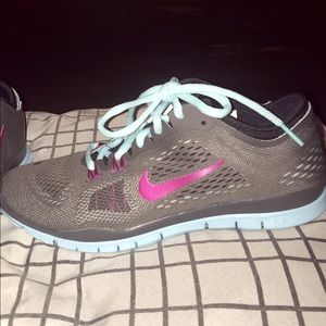 Nike free 5.0