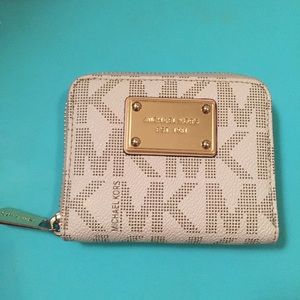 Michael Kors logo wallet