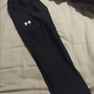 Under armour workout/yoga leggings!