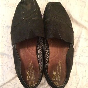 Black sequence toms
