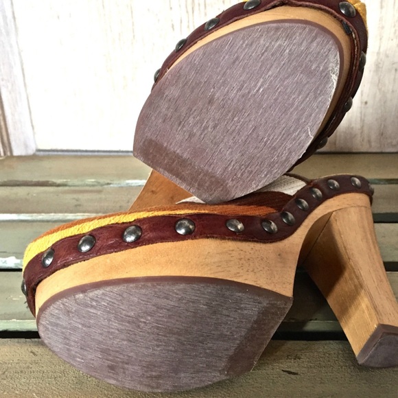 MIU MIU fabric leather studs platform wood clogs - Picture 4 of 6