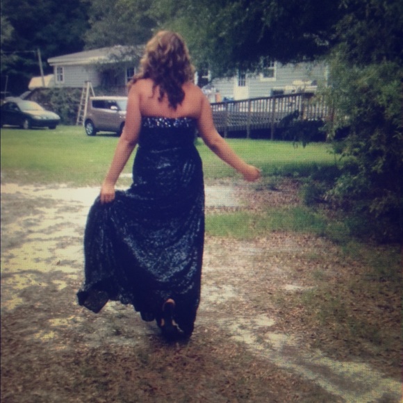 Show stopping prom dress
