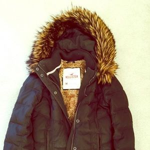 Hollister down bomber jacket