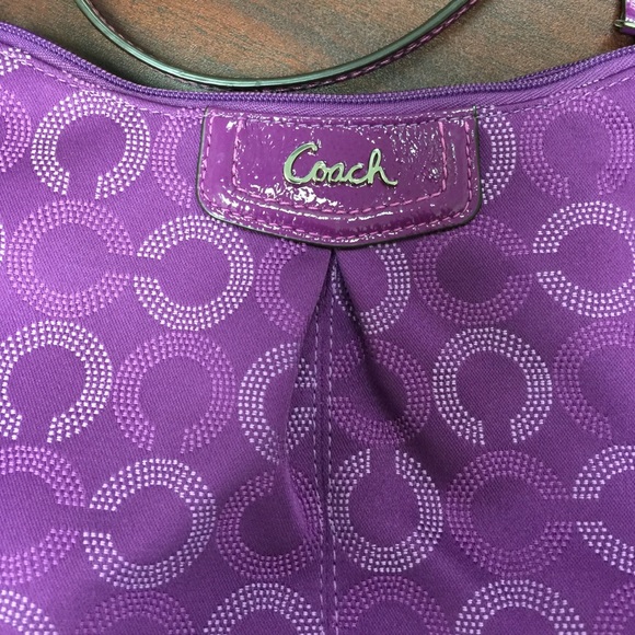 Coach HandBag - Picture 2 of 4
