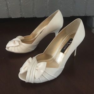 Nina Forbes shoe Ivory