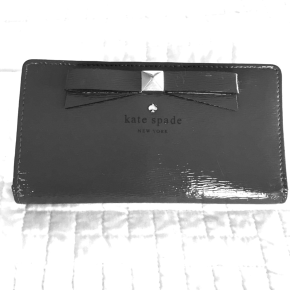 Kate Spade gray patent leather wallet.
