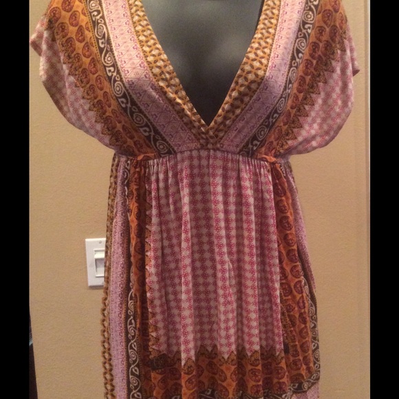Charlotte Russe Deep V Top/cover up. Size Small