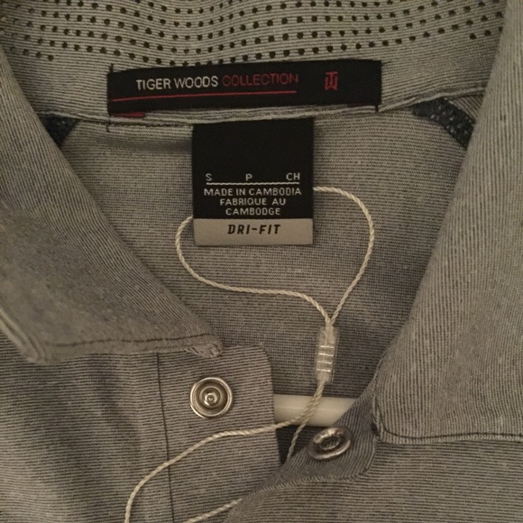Tiger woods collection golf polo. Size small