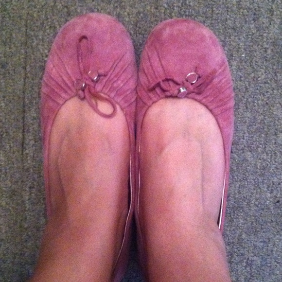 Me Too brand Dusty Rose Real Suede flats