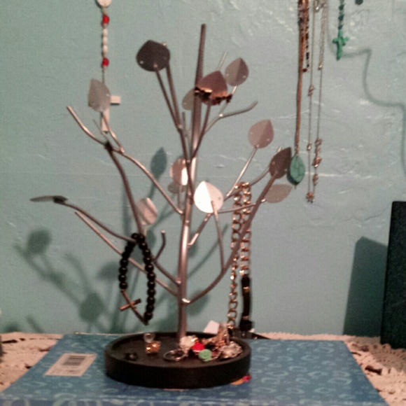 Jewelry stand