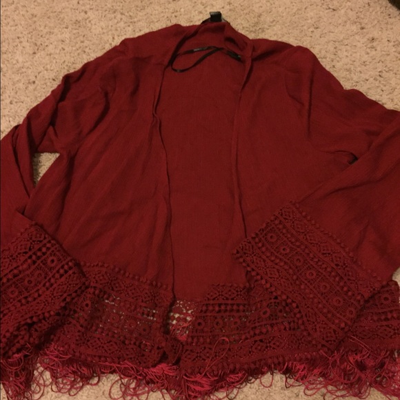 Red cardigan and short bundle
