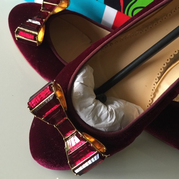 NEW C. Wonder Crystal Bow Ballerinas - Picture 2 of 4