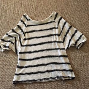 Black and white stripe top..