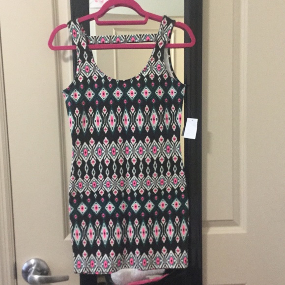 Black tribal print body-con dress