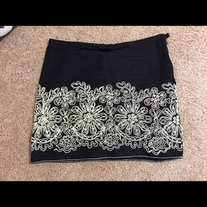 Black skirt with white thread work