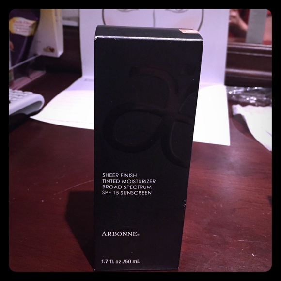 Arbonne Tinted Moisturizer