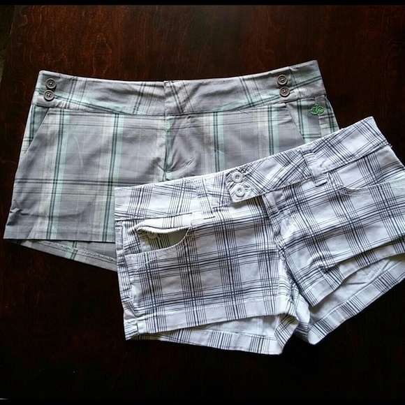 2 pairs of size 7 shorts. Barely worn