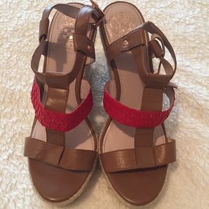 Vince Camuto wedges. Pink and tan.