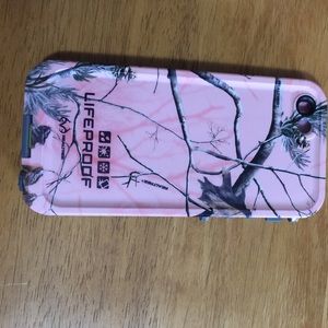 Life proof iPhone 5s phone cover