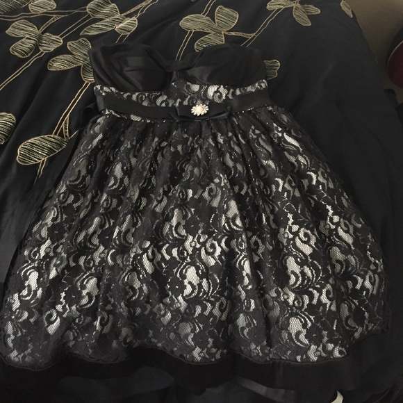 City triangles formal dress