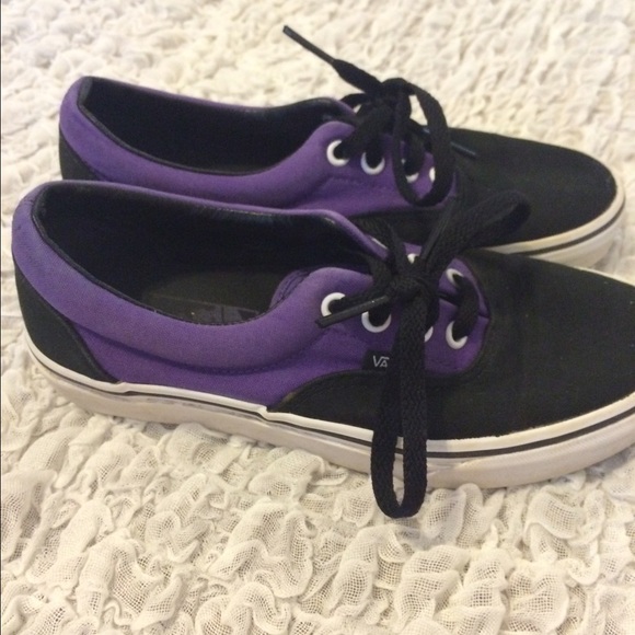 😻Black and Purple Vans😻 - Picture 2 of 4