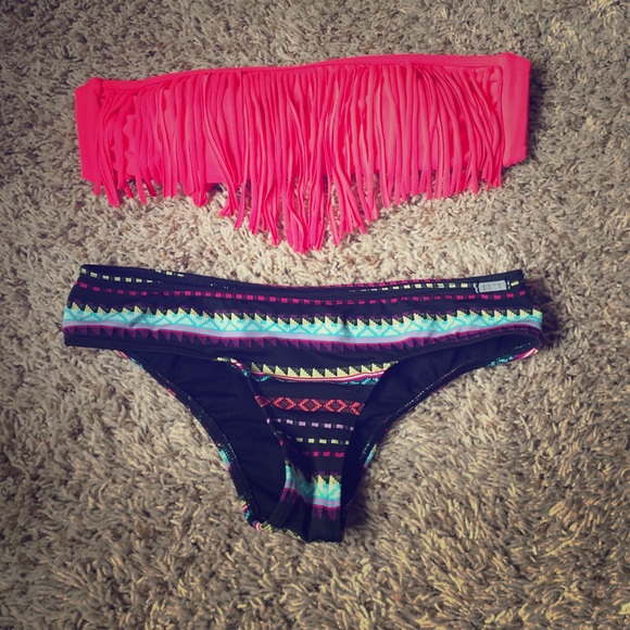❌SOLD❌Fringe Tribal Roxy Bikini