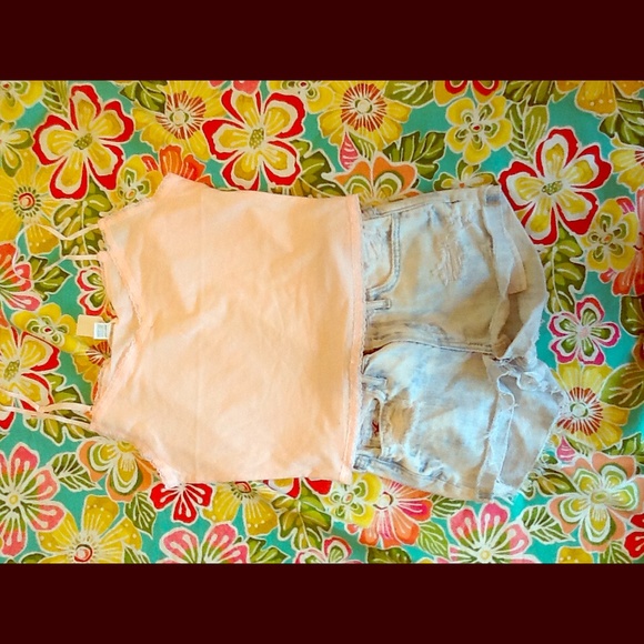 4 v-neck cami bundle