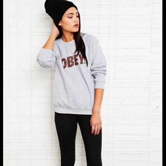 Obey sweatshirt ❤️