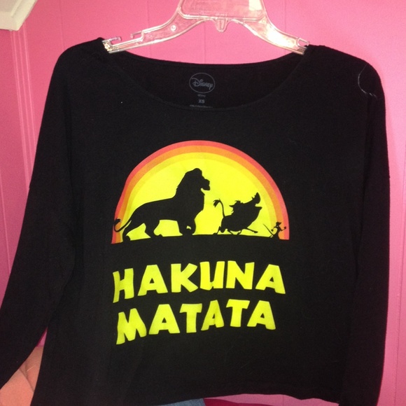 hakuna matata crop top