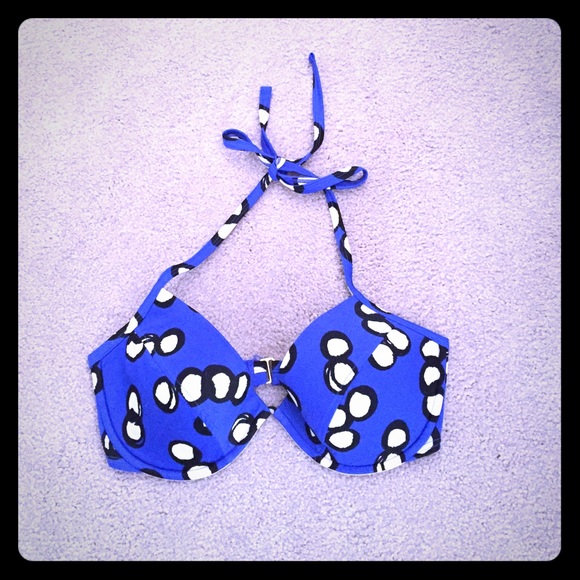 NEW Victoria Secret Swim top