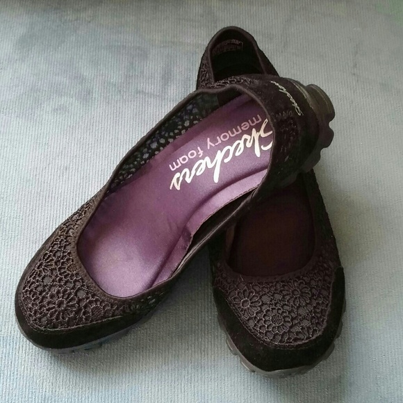 Lacey flats