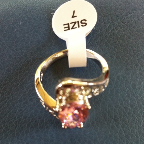 Pink Topaz ring π° - Picture 2 of 4