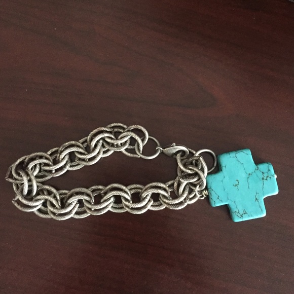 Bracelet with turquoise cross