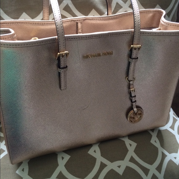 Gold MK Handbag **Price Reduced** - Picture 1 of 4