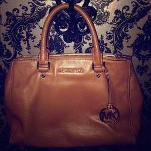 💖Michael Kors brown leather Purse💖