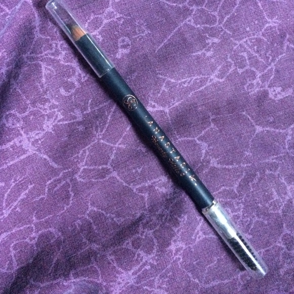 Anastasia Brow