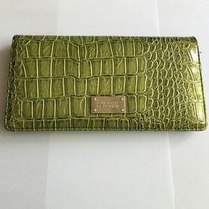 Kennett Cole REACTION Wallet