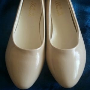 Patent Nude Ballarina Flats