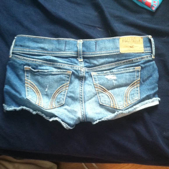 Hollister shorts 00