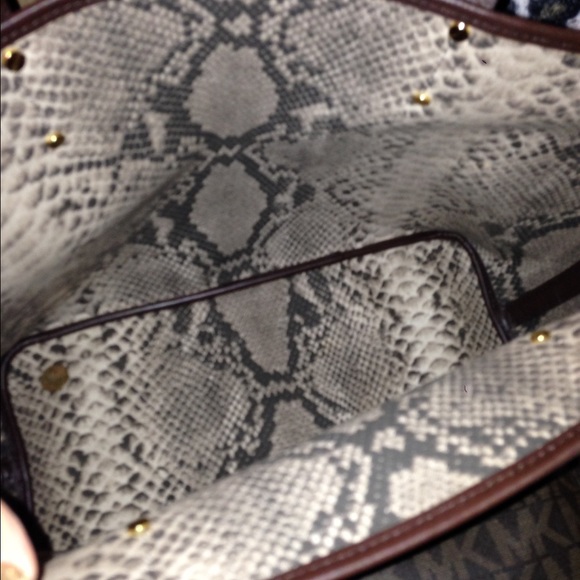 SOLD - Picture 2 of 4