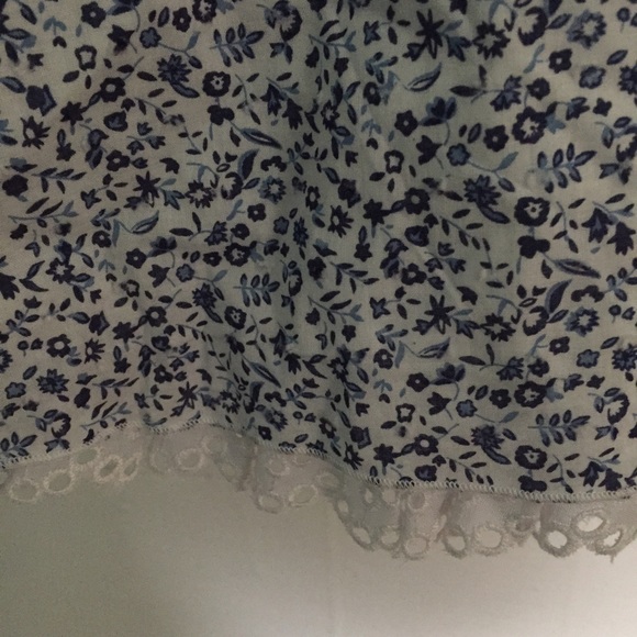 Speechless Blue and White Flower Dress • - Picture 3 of 4