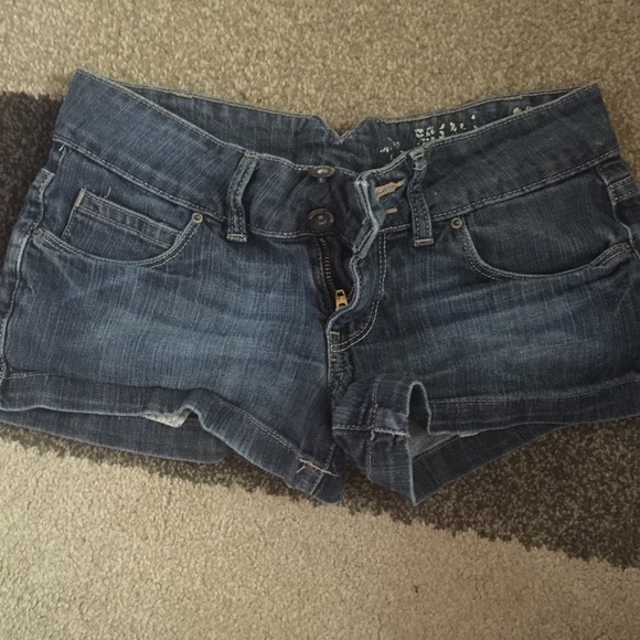 Mossimo Jean shorts