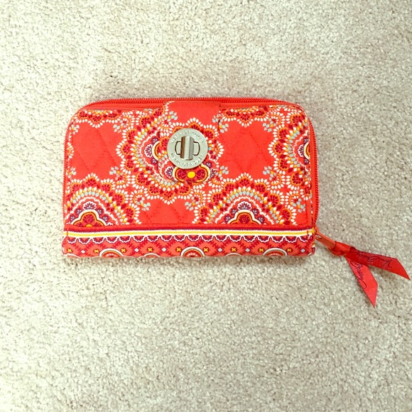 Vera Bradley Clutch Wallet