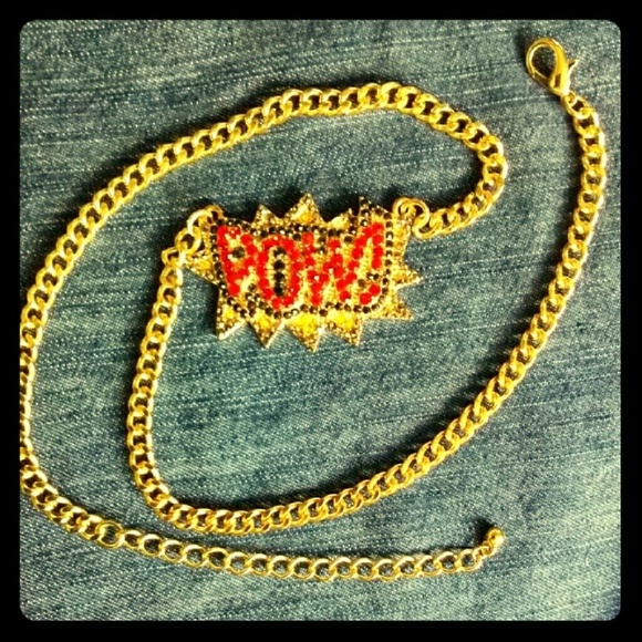 💥"POW!" Statement Necklace - Picture 2 of 4