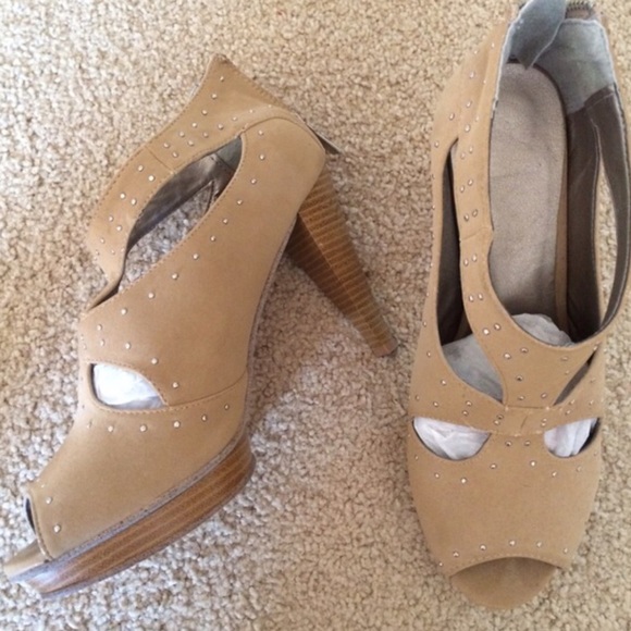 Beige Peep Toe Booties - Picture 1 of 1