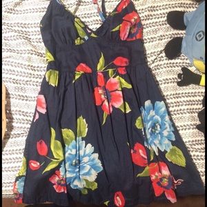 Super cute navy blue Hollister dress!